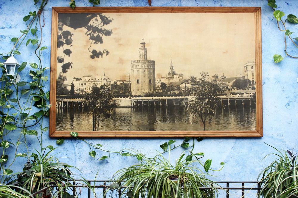 Hostal Lis Севилья Экстерьер фото